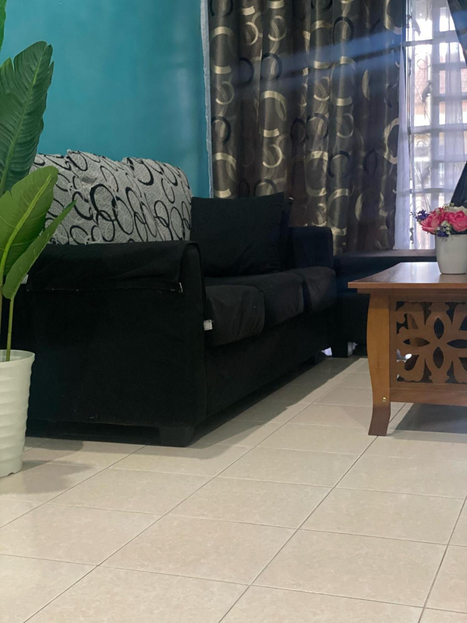 Rumah percutian Desa Tikam Batu Sungai Petani