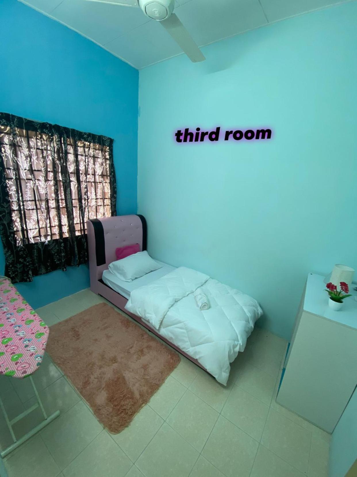 Desa Tikam Batu